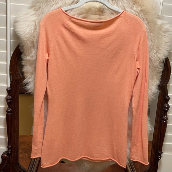 New 159 sweater - Picture 5 of 5